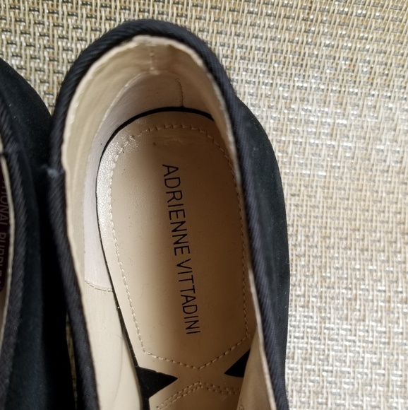 Adrienne Vittadini peep toe shootie -suede - Picture 4 of 4